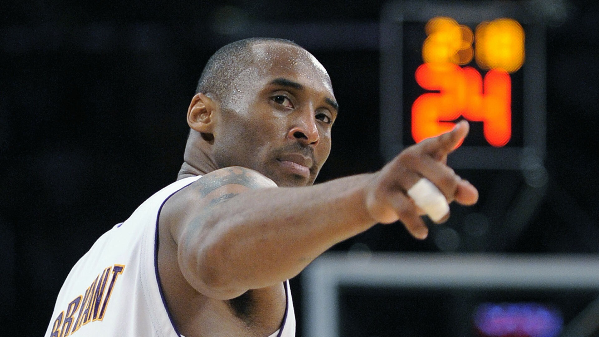 前教练：库普梅纳斯能很好地适应三中卫，斯帕莱蒂非常了解他（前主帅称库普梅纳斯适配三中卫体系，斯帕莱蒂对他非常熟悉）