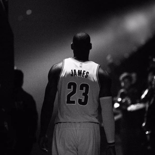 Shams：保罗对教练组越来越直言不讳，泰伦·卢认为他越界了（Shams：保罗对教练组发声愈发强硬，泰伦·卢称其已越界）