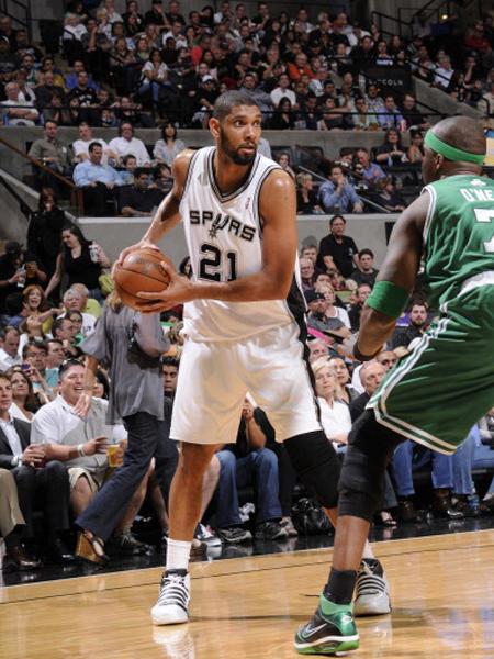 53%，姆巴佩是欧冠进球50+球员中客场进球占比最高的（53%！姆巴佩在欧冠50+射手中客场进球占比第一）