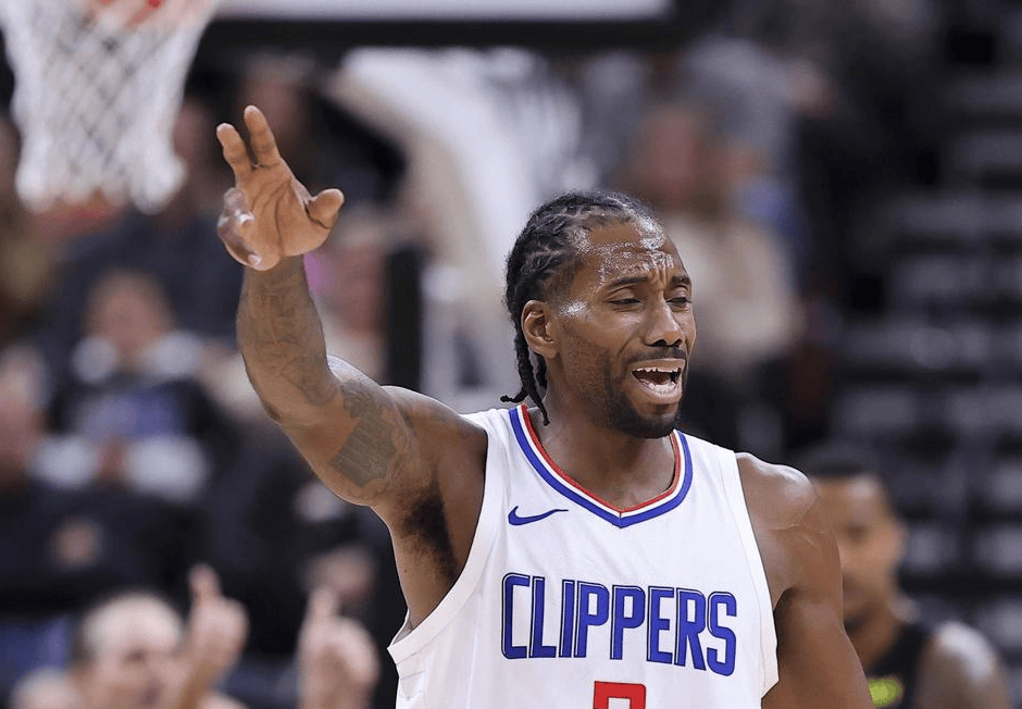 末节14分超神！库里贡献28分10篮板6助攻带队逆转（末节爆砍14分！库里28+10+6率队完成逆转）